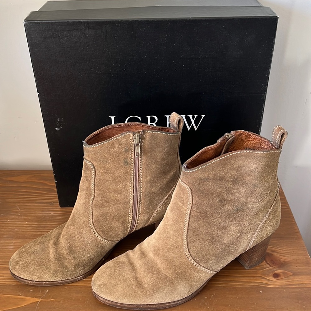 GUC J.Crew Aggie Suede Midheel Ankle Boots